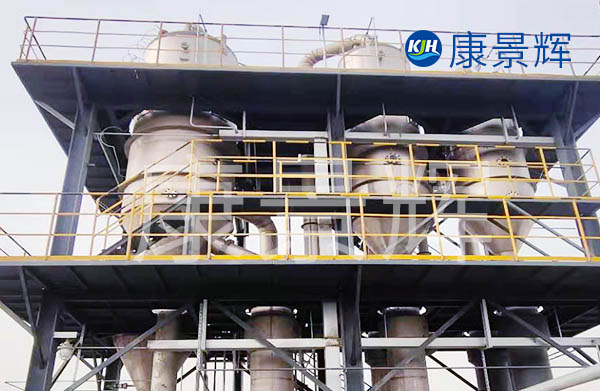 升膜三效蒸发器适用于处理蒸发量大的物料