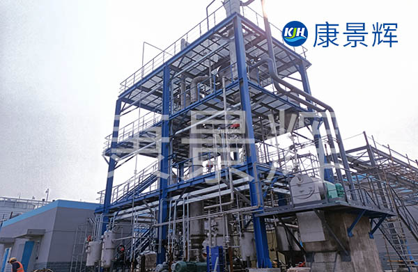 四效蒸发器不一定就是要处理工业废水的，在食品类的废水中起到产品生产制造的作用
